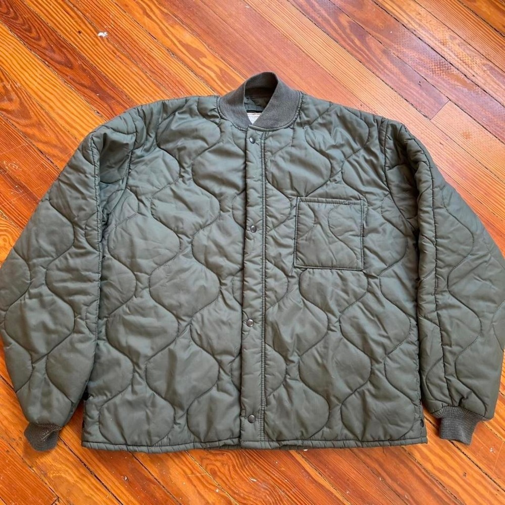 1960s US Air Force CWU-9/P quilted liner olive green jacket size L